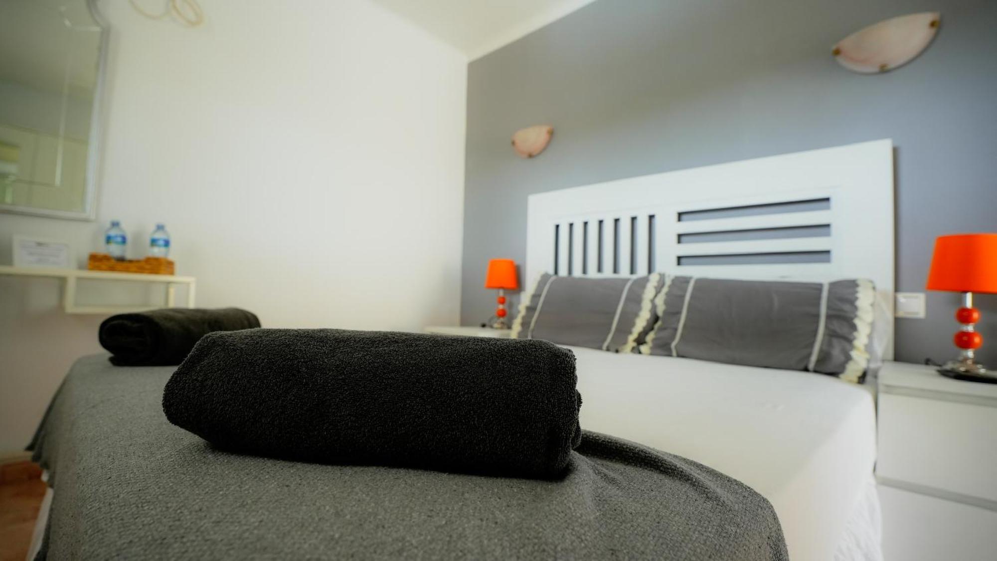La Casa De Mima Bed & Breakfast กูเบเยส ห้อง รูปภาพ